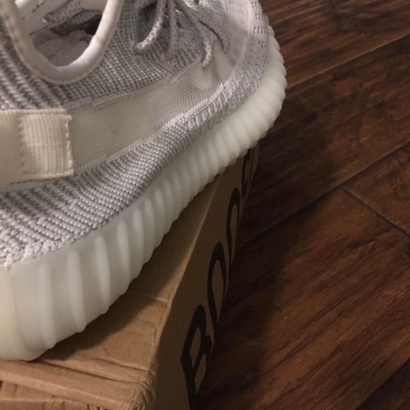 Yeezy boost 350 v2 Static Reflective - Picture 4 of 4